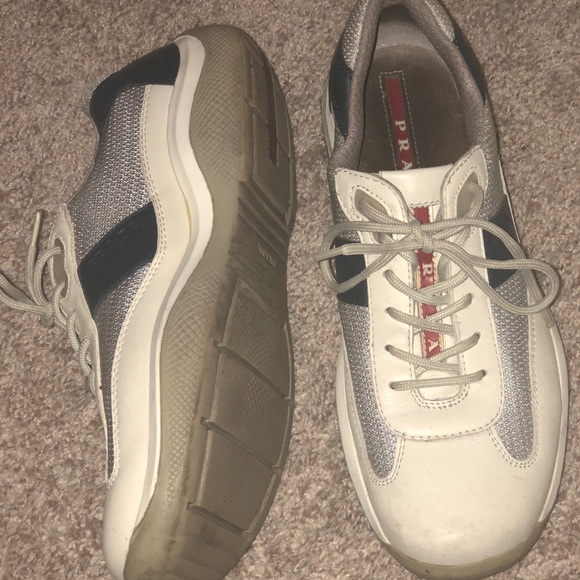 Prada Shoes - Picture 6 of 7